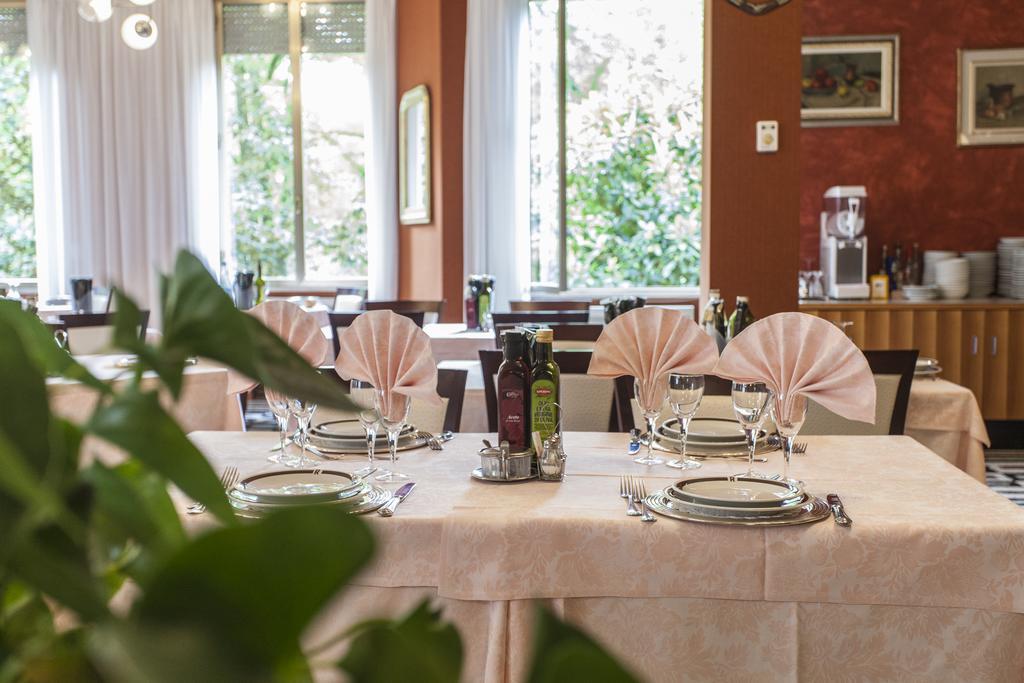 Hotel Rossini Tabiano Terme المظهر الخارجي الصورة