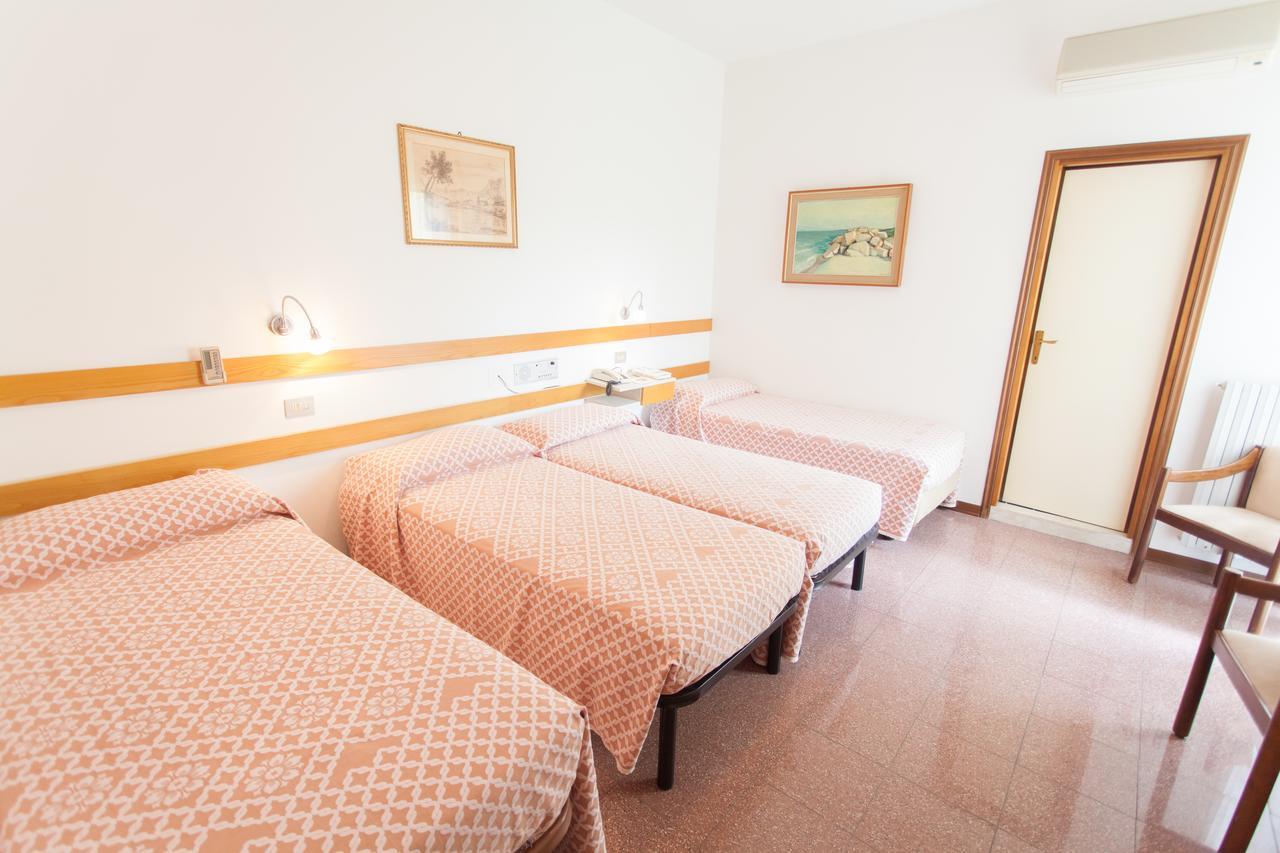 Hotel Rossini Tabiano Terme المظهر الخارجي الصورة
